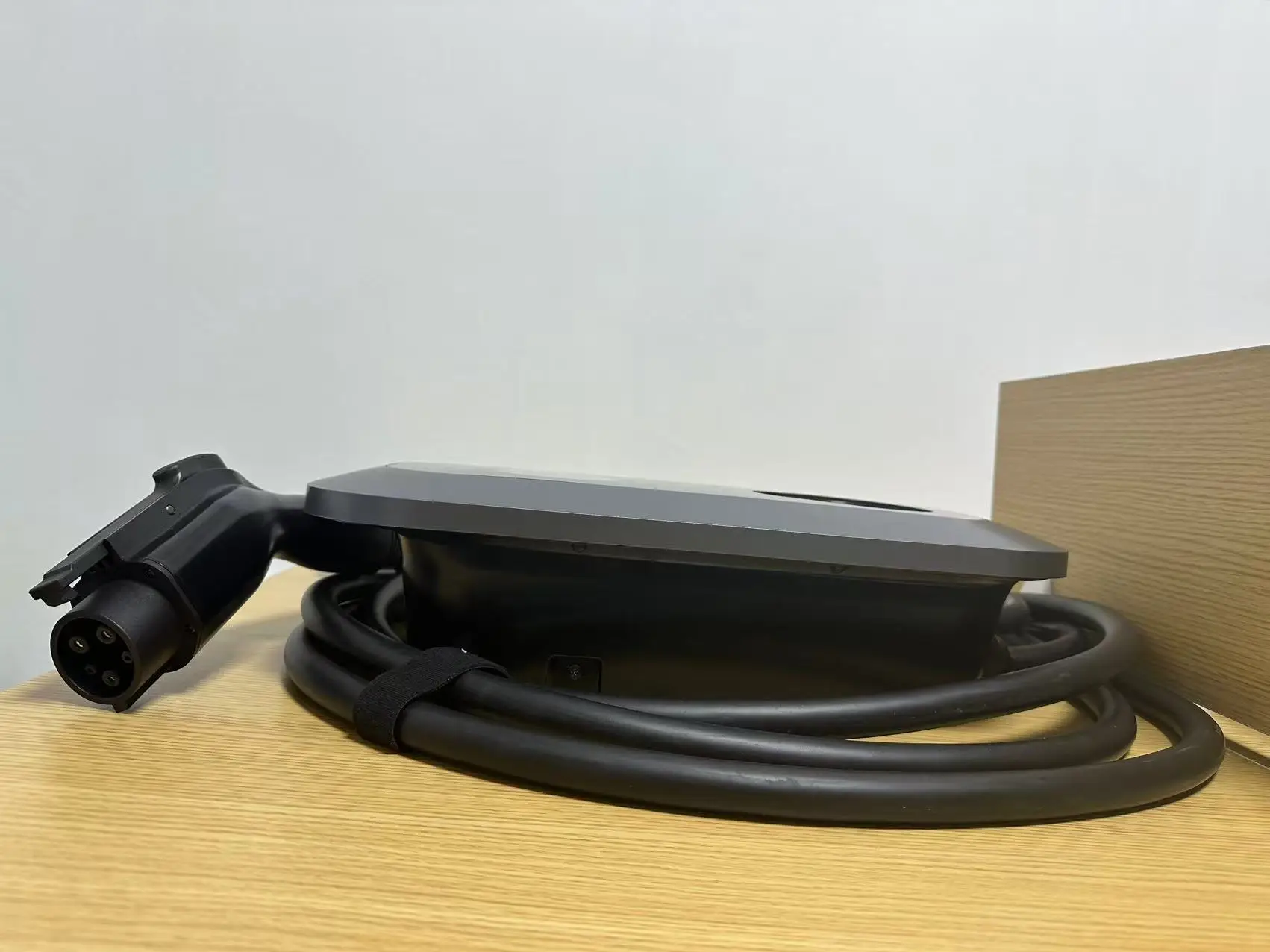 JET Type1 11kw 50A Wallbox J17 - đánh giá và giá Wallbox Ev